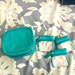 Travel jewelry box letter A
FREE GIFT with any purchase from my shop